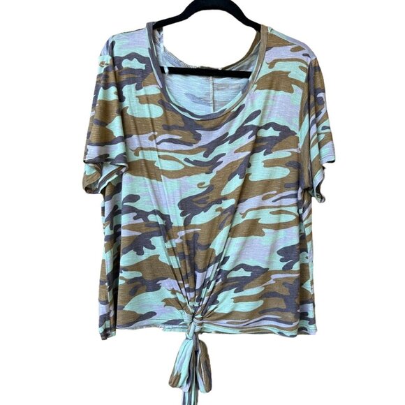 Womens Camouflage Top Size M/L Knot Front Short Sleeve Entro‎ Brand - Picture 1 of 6